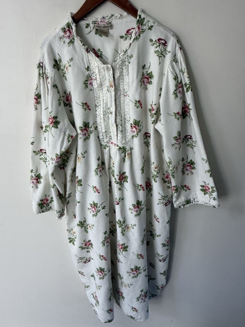 Laura Ashley Floral Nightgown Extra Large Long Sleeve Loungewear Cottagecore